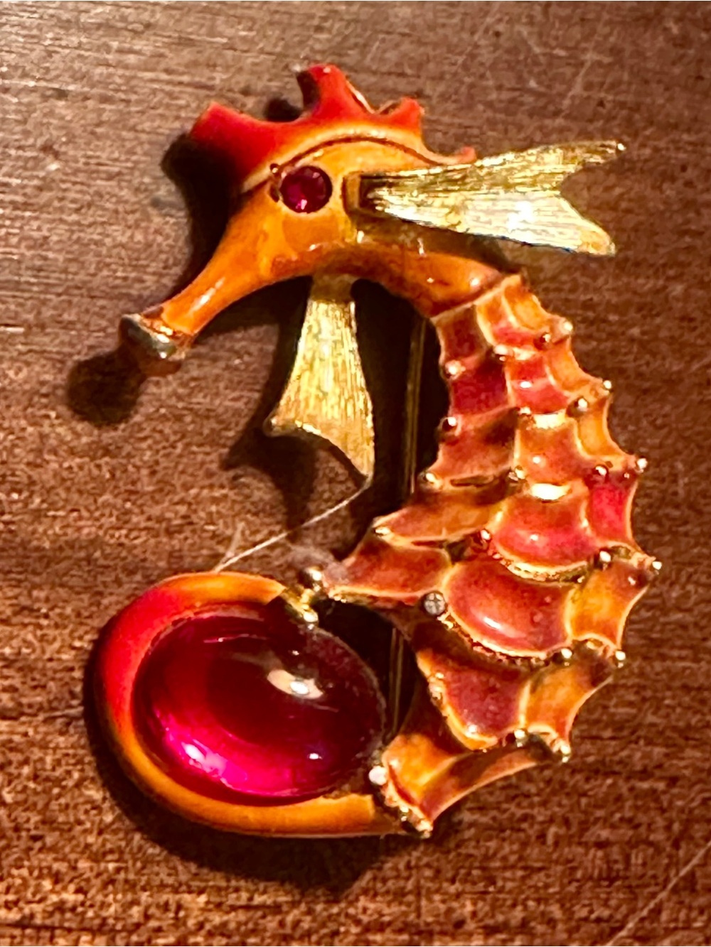 Vintage Seahorse Jelly Belly Enamelled Brooch w/Rhinestone Eye & Red Cabochon